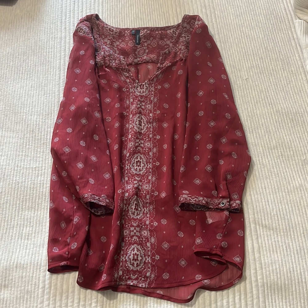 Women’s blouse